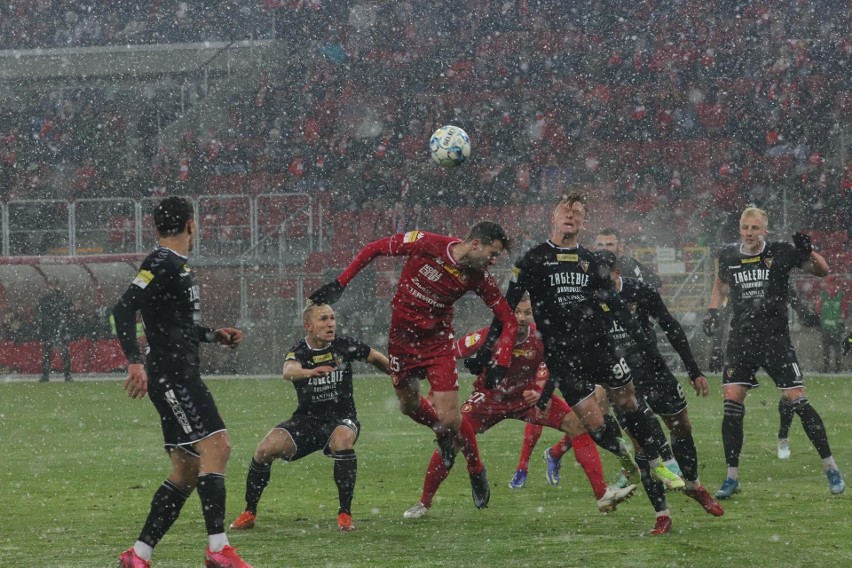 28.11.2021 r. Fortuna 1. Liga: Widzew Łódź - Zagłębie...