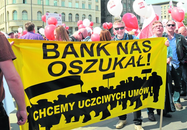 Jeden z protestów frankowiczów przeciwko bankom