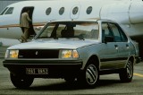 35 lat Renault 18