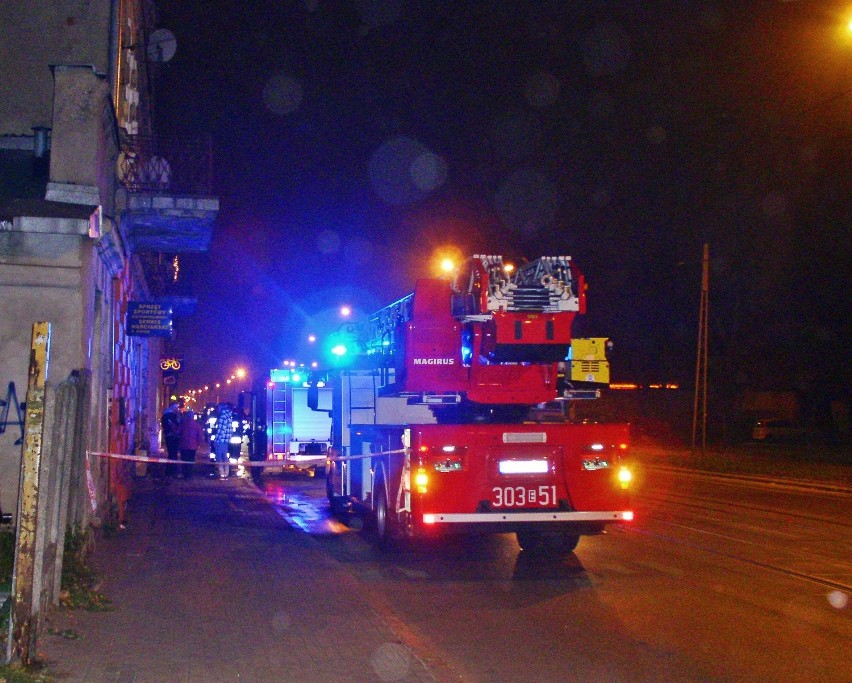 Pożar na Kilińskiego. Ewakuacja lokatorów kamienicy [ZDJĘCIA]