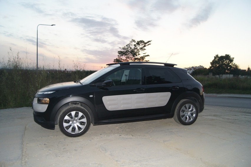 Citroën C4 Cactus to samochód osobowy typu crossover, klasy...