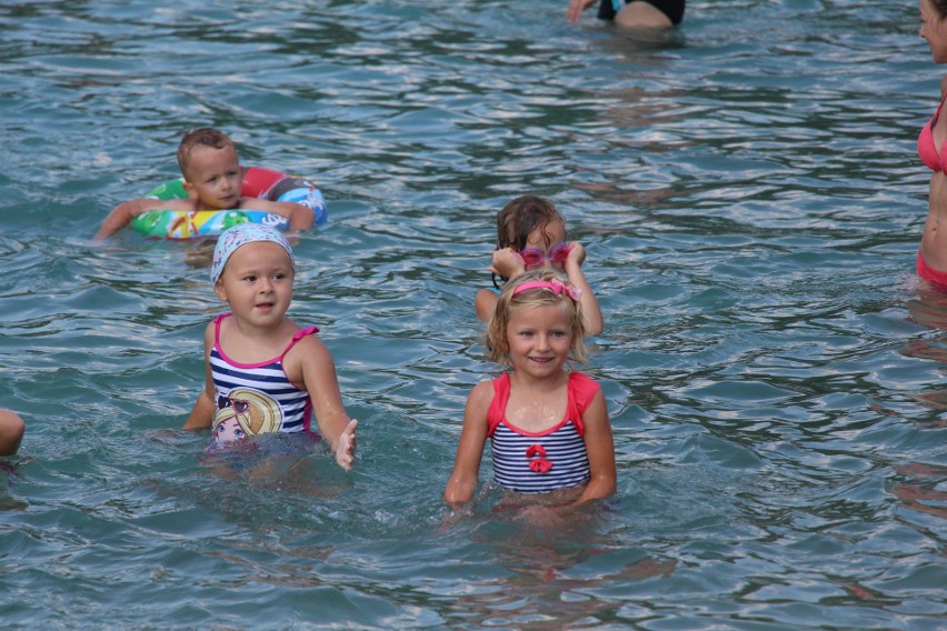 Aqua aerobik i inne atrakcje Kąpieliska Leśnego w Gliwicach ZDJĘCIA