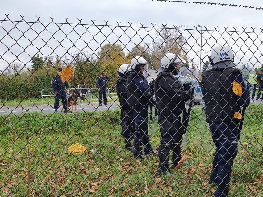 W ramach ćwiczeń sztabowych, na terenie jednostki wojskowej...