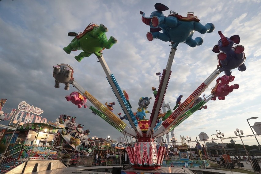 Wesołe miasteczko Holiday Park Szczecin: CENNIK i atrakcje. Zobacz ZDJĘCIA, WIDEO - 28.08.2020