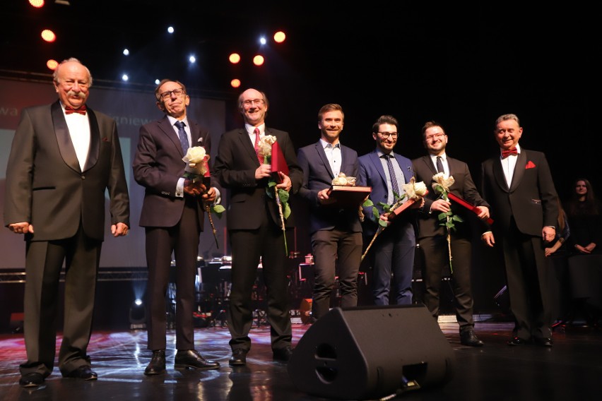 Koncert Serce za serce wraz z galą nagród Fundacji Serce za...