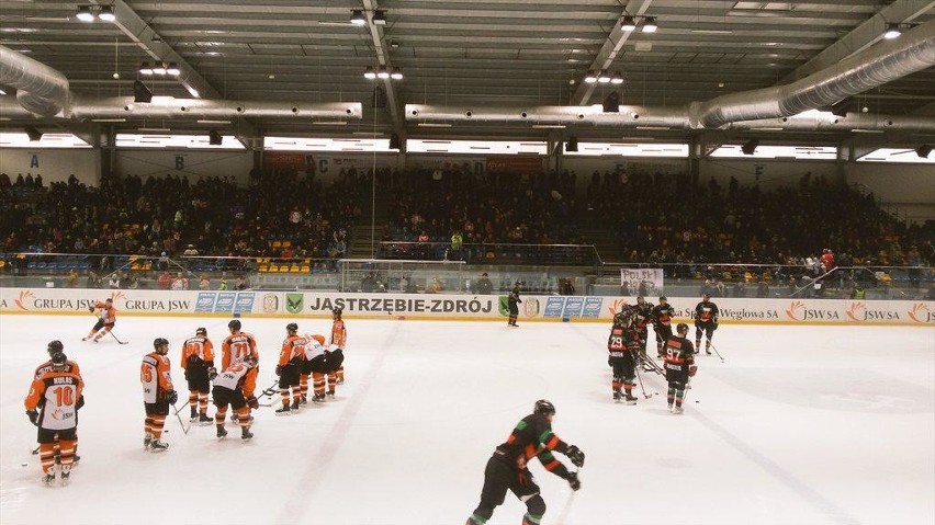 [Hokejowe MŚ] Wegry - Polska 2:1. Biało-czerwoni bez awansu. W Krakowie świętują Węgrzy