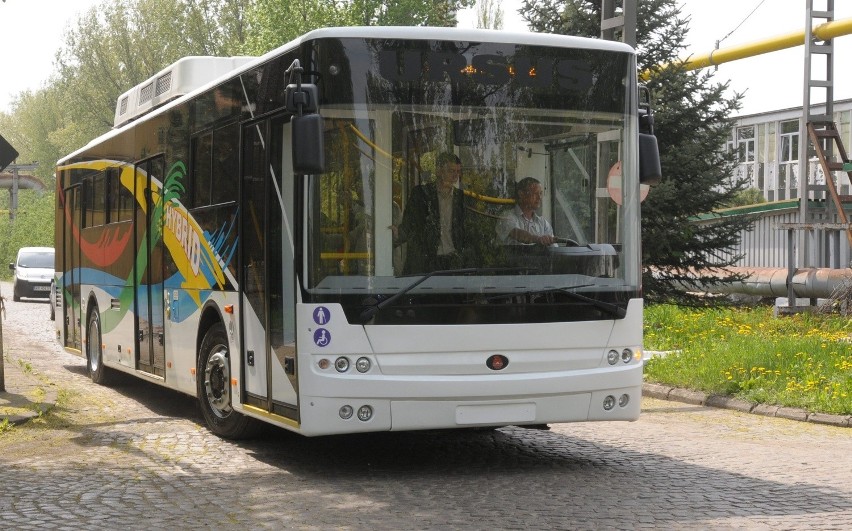 Ul. Mełgiewska: Tam gdzie była FSC, Ursus będzie robić autobusy i trolejbusy (FOTO)