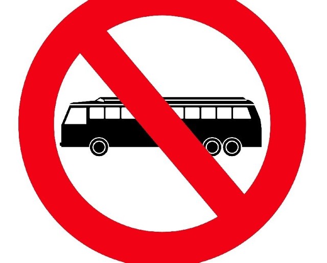 Wynajęty autobus dowożący uczniów z Rudna do Nowej Soli już nie kursuje.