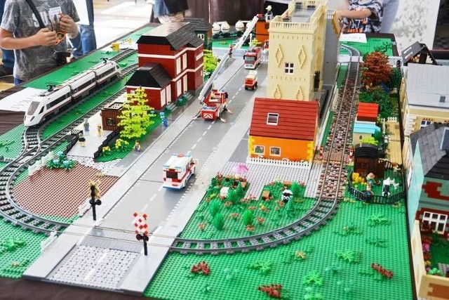 Takie konstrukcje można było podziwiać podczas wystawy klocków LEGO w Wolsztynie w 2018 roku. 