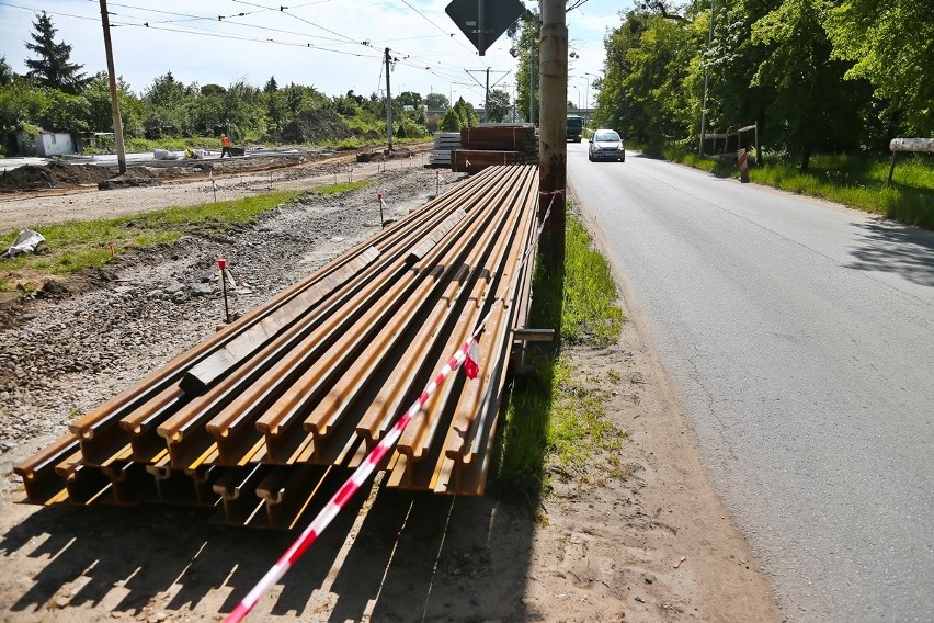 Nowa pętla tramwajowa na Osobowicach nabiera kształtu (ZDJĘCIA)