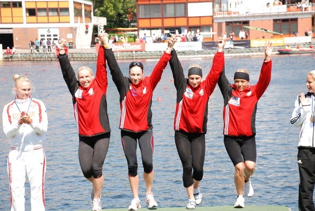 Polska kobieca czwórka zawsze była mocną stroną naszej reprezentacji. Karolina Naja (druga z prawej) i jej koleżanki mają w tym roku ogromną szansę na kolejne medale mistrzostw Europy i świata.