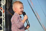 7-letni Kacper spod Przysuchy śpiewa disco polo z gwiazdami! (ZDJĘCIA)