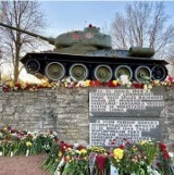 Estonia zlikwiduje sowieckie pomniki i wspólnie z Łotwą oraz Finlandią wystąpi o zakaz wydawania Rosjanom wiz Schengen
