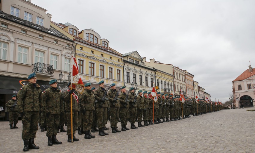 Ceremonia przekazania dowodzenia 21. Brygadą Strzelców...