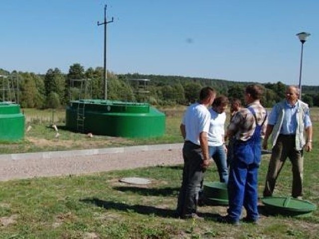 W ramach inwestycji wybudowano sumie 4,7 kilometry kanału grawitacyjnego, prawie 2 kilometry kanału tłocznego, sześć przepompowni ścieków oraz oczyszczalnię ścieków. 