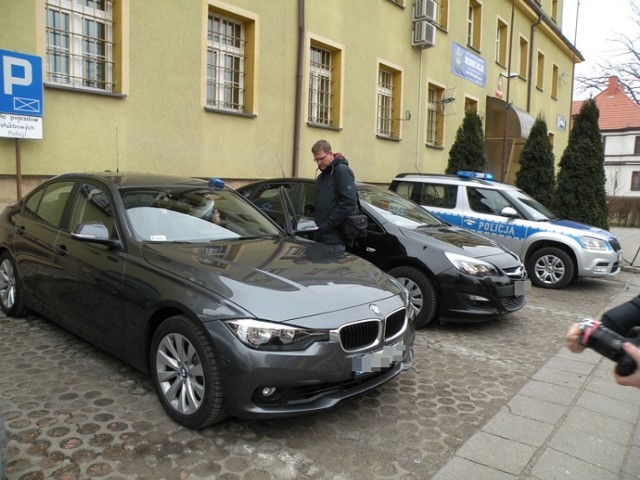 W sumie trafi do nas 15 policyjnych aut marki BMW 330i xDrive
