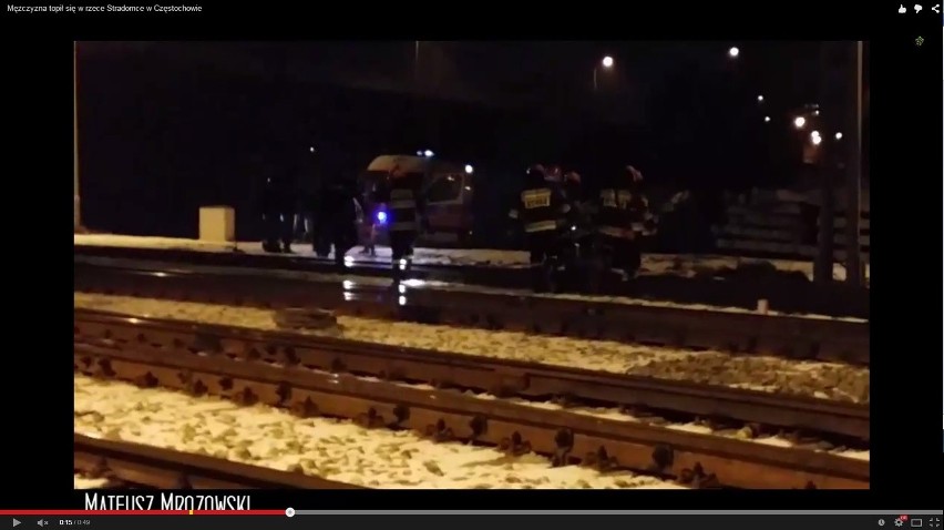 Dramatyczna walka o życie topiącego się mężczyzny. Zatrzymano pociąg, żeby go ratować! [WIDEO]