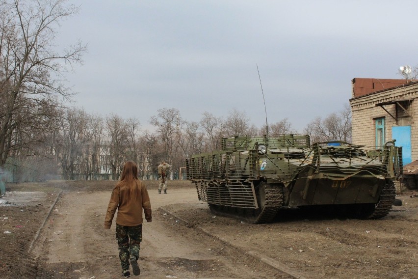 Ukraina: Czekając na pokój. Ochotnicy na wojnie o Donbas [REPORTAŻ | ZDJĘCIA]