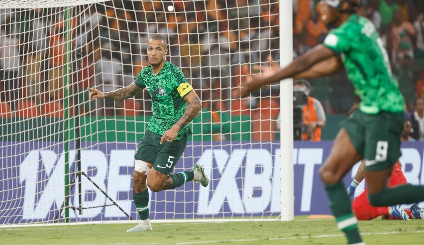 Nigeria celebrująca zdobycie bramki w półfinale Pucharu...
