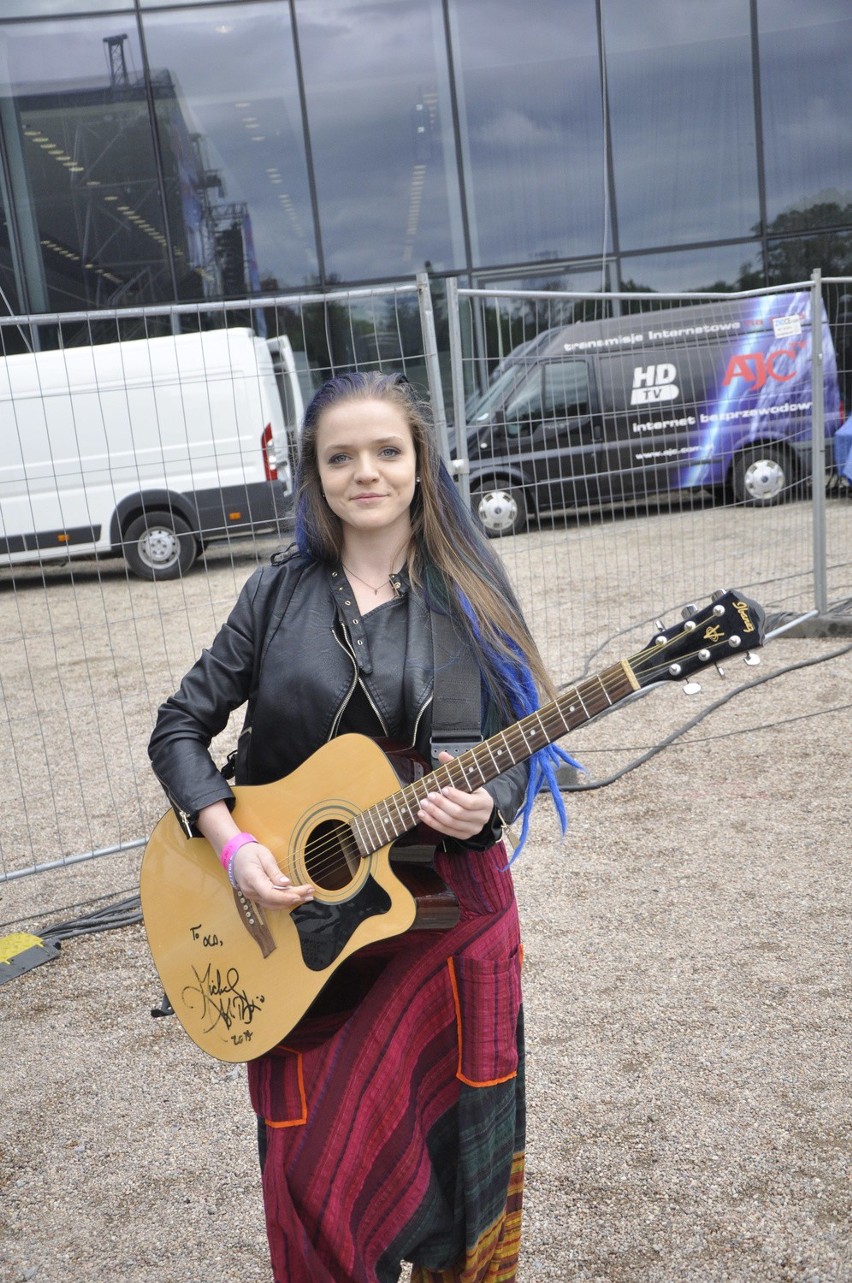 Gitarowy Rekord Guinnessa 2015. W tym roku "tylko" 5003 gitary [ZOBACZ ZDJĘCIA]