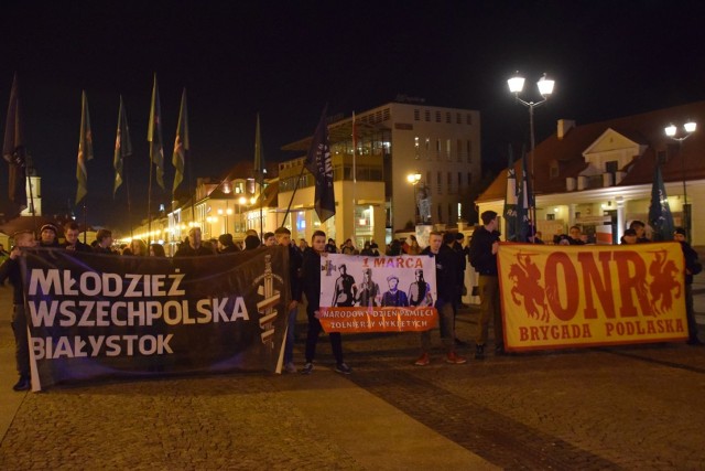 W marszu wzięło udział około stu osób.