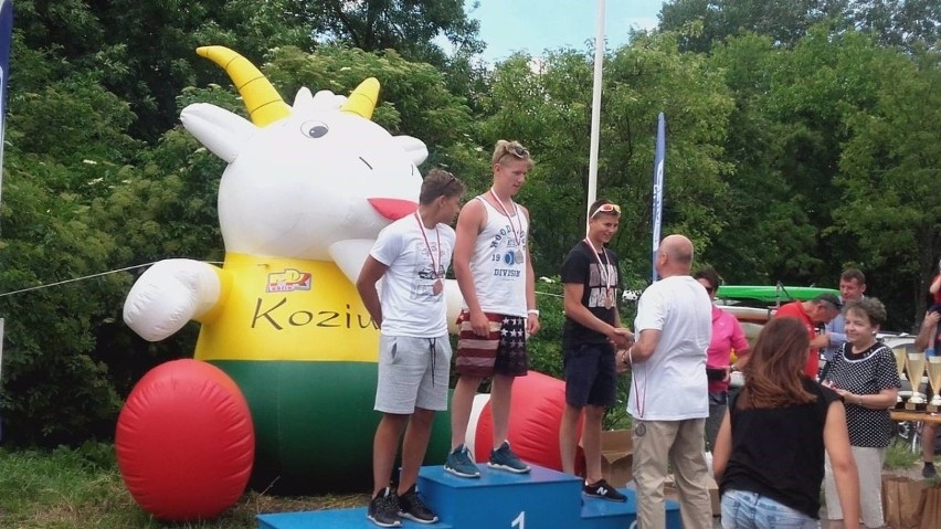 Medalowy sezon młodych kajakarzy z Tarnobrzega