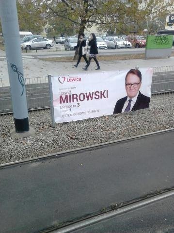 Wrocław: Politycy promują się nielegalnie i zaśmiecają miasto (ZDJĘCIA)