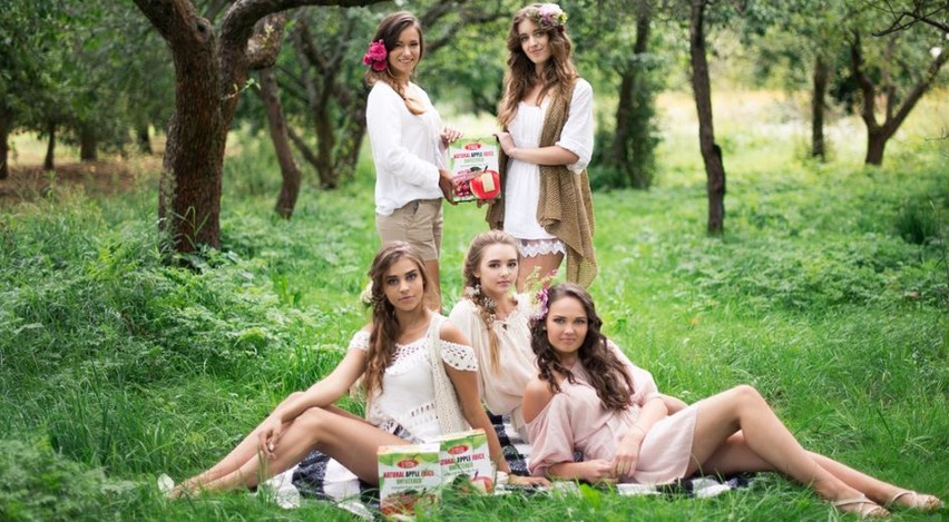 Pięć finalistek wyborów Miss Jeziora Tarnobrzeskiego 2016...
