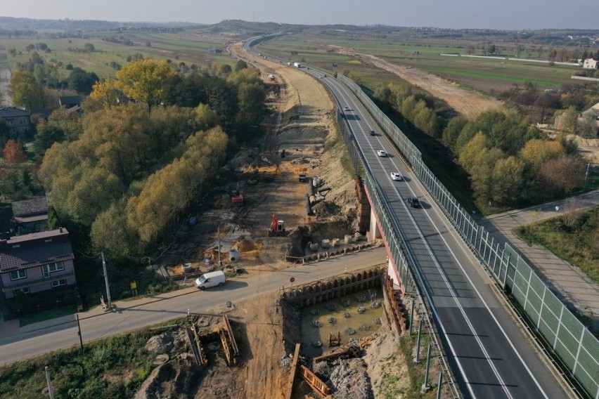 Obecnie na drodze ekspresowej S1 od Podwarpia do Pyrzowic...