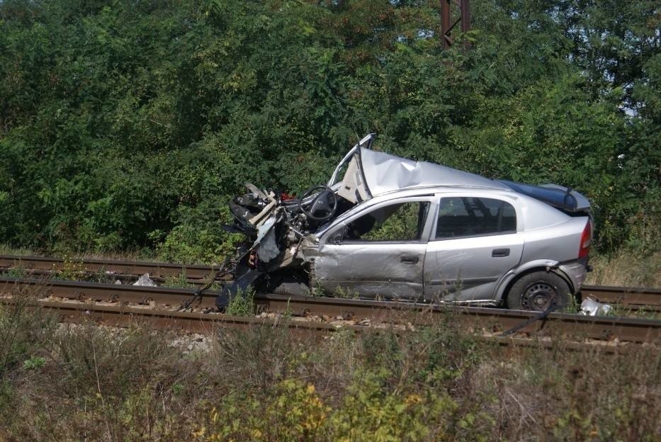 Ostrów Wielkopolski Zderzenie pociągu z samochodem w