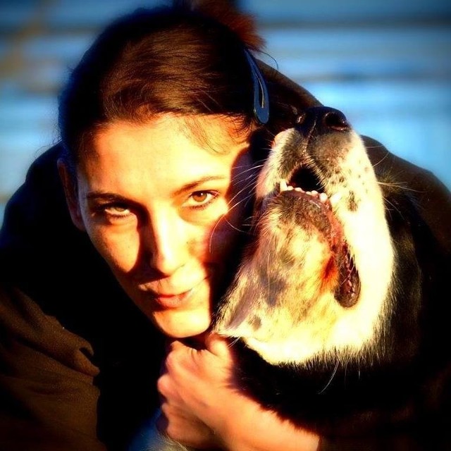 1 miejsce - Beata Kwiecień, Prezes Fundacji "Corde Canis" w Gunowie-Kolonii koło Kazimierzy Wielkiej. Nominacja zaza pomoc bezdomnym psom. Fundacja działa od 2016 roku, a w tym okresie czasu wolontariusze pomogli ponad 300 zwierzętom; głównie bezdomnym psom.