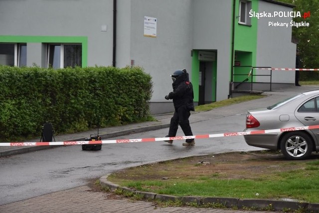 Zobacz kolejne zdjęcia. Przesuwaj zdjęcia w prawo - naciśnij strzałkę lub przycisk NASTĘPNE