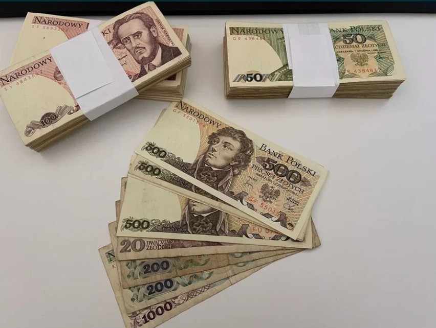 Banknoty PRL, 345 sztuk, różne nominały