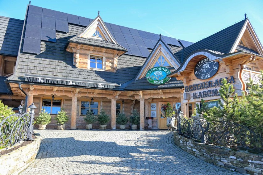 Białka Tatrzańska to od kilku lat hit ferii zimowych. Podhalańska wieś zamieniła się w centrum turystyczne. Za co pokochali ją goście?