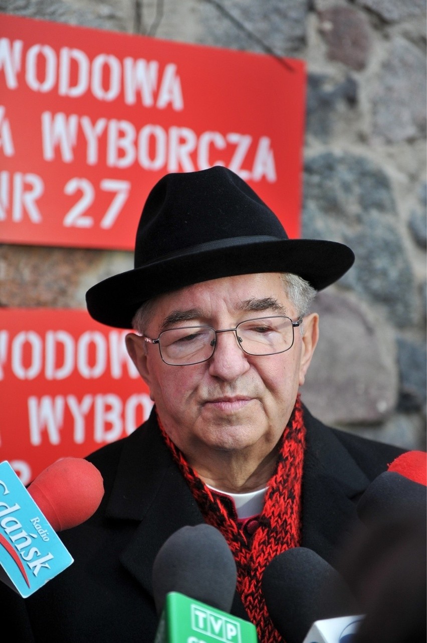 Abp. Sławoj Leszek Głódź zagłosował w wyborach samorządowych