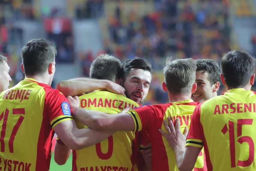 Jagiellonia pokonała Miedź 2:1 i awansowała do finału...