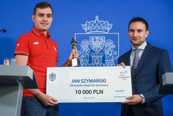 Jan Szymański z nagrodą od władz miasta Poznania