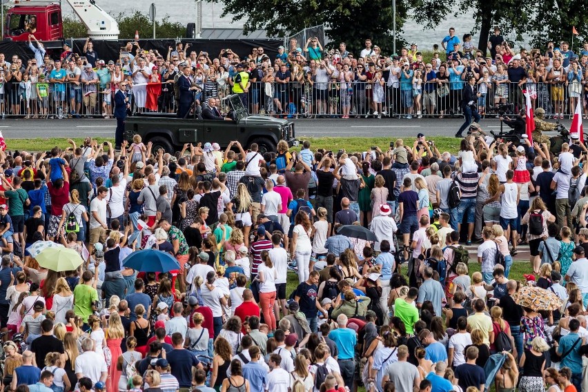 Święto Wojska Polskiego 2019 [PROGRAM] Obchody 15 sierpnia: Warszawa, Radzymin, Ossów. Rekonstrukcja bitwy, pikniki wojskowe, koncerty...