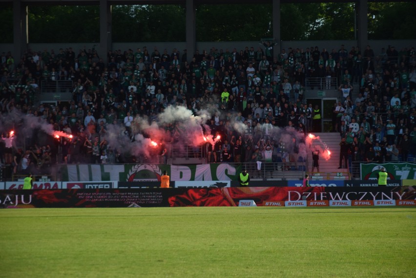 PKO Ekstraklasa. Racowisko na meczu Radomiaka Radom z Wisłą Kraków. Zobacz zdjęcia