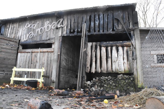 Zniszczony przez ogień jeden z budynków na "Wyspie Perperuny"