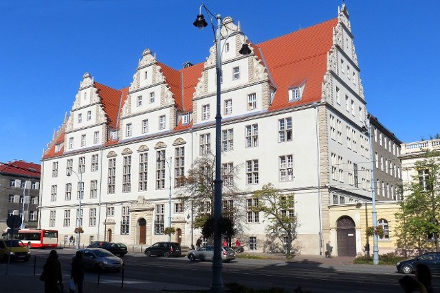 Alarm bombowy w gdańskich sądach