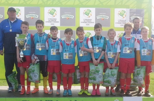 Piłkarze zajęli pierwsze miejsce w etapie wojewódzkim turnieju, który odbył się w Janikowie