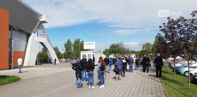 Punkt szczepień w Netto Arenie w Szczecinie