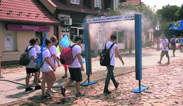 Niepołomicka spółka „odpowiada” m.in. za ulubiony przez mieszkańców i turystów letni „zimny prysznic” na rynku