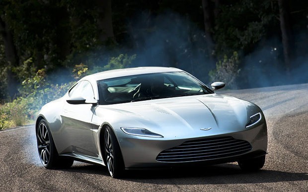 Aston Martin DB10 - Najnowsze cacko Bonda, które pojawiło...