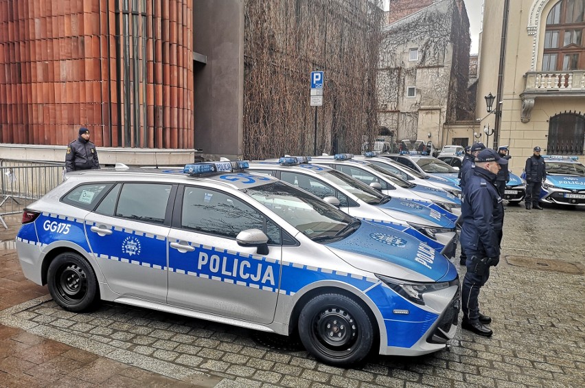 Kraków. Nowe radiowozy od miasta dla policjantów