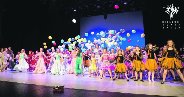 W ciągu dwóch dni zaprezentowali się wszyscy uczniowie Szkoły Tańca KTT, około 400 tancerzy.