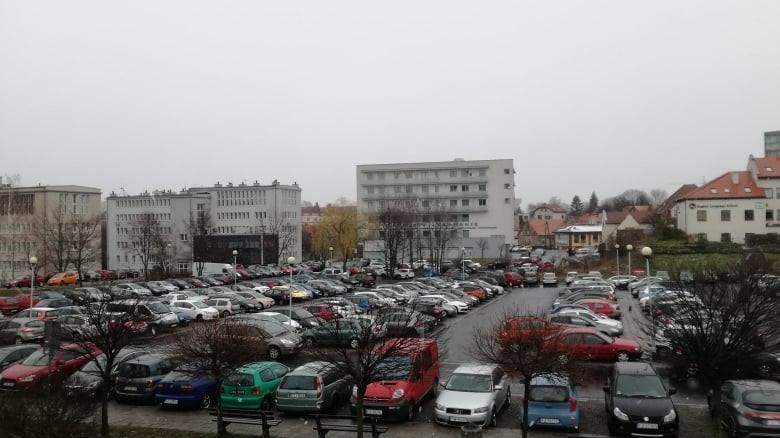 Parking przy Palmiarni w Zielonej Górze