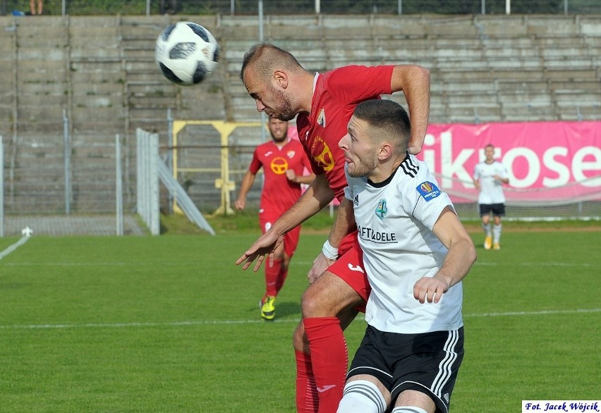 III liga: Gwardia Koszalin uległa KP Starogard Gdański 0:2 [ZDJĘCIA]