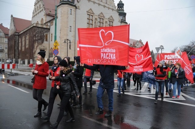 Szlachetna Paczka - korowód przeszedł ulicami Poznania